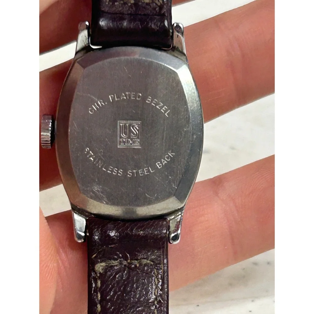 Vintage Mickey Mouse Watch‎ US Time Manual Wind Chrome Bezel Brown Leather Strap